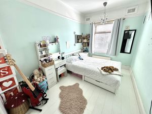 Photo 1- click for photo gallery